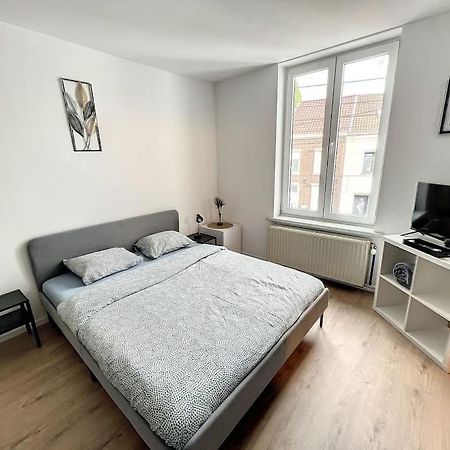 Station 173 D Bruxelles-Charleroi-Airport Apartman Kültér fotó